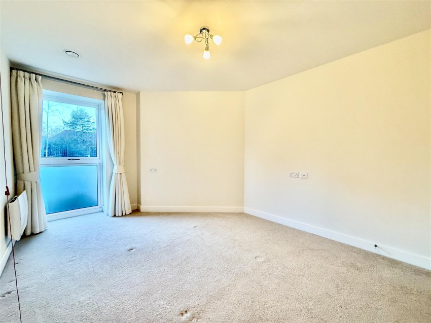 Images for Lowry Way, Swindon