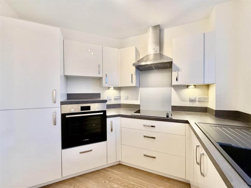 Images for Lowry Way, Swindon