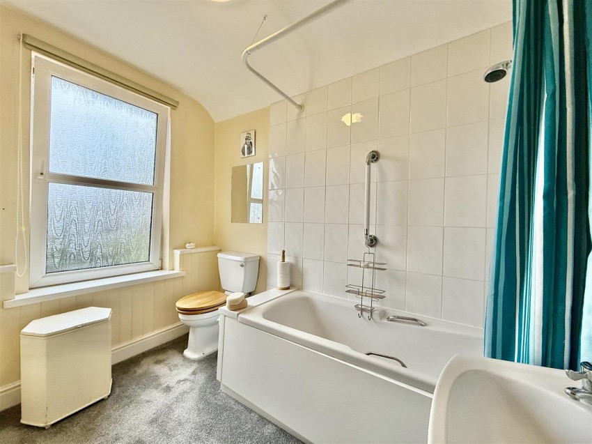 Images for Quarry Road, Swindon