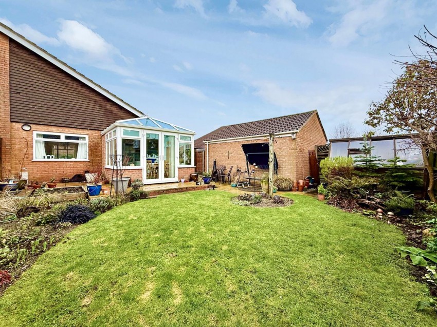 Images for Barrowby Gate, Stratton, Swindon