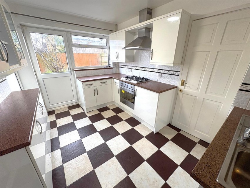 Images for Sutton Road, Swindon