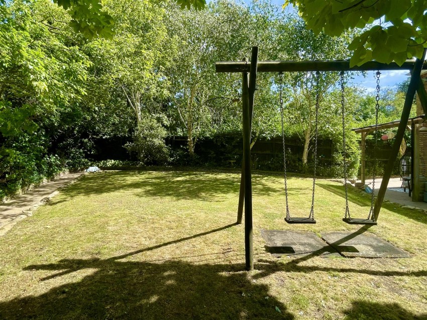 Images for Stanley Close, Wanborough, Swindon