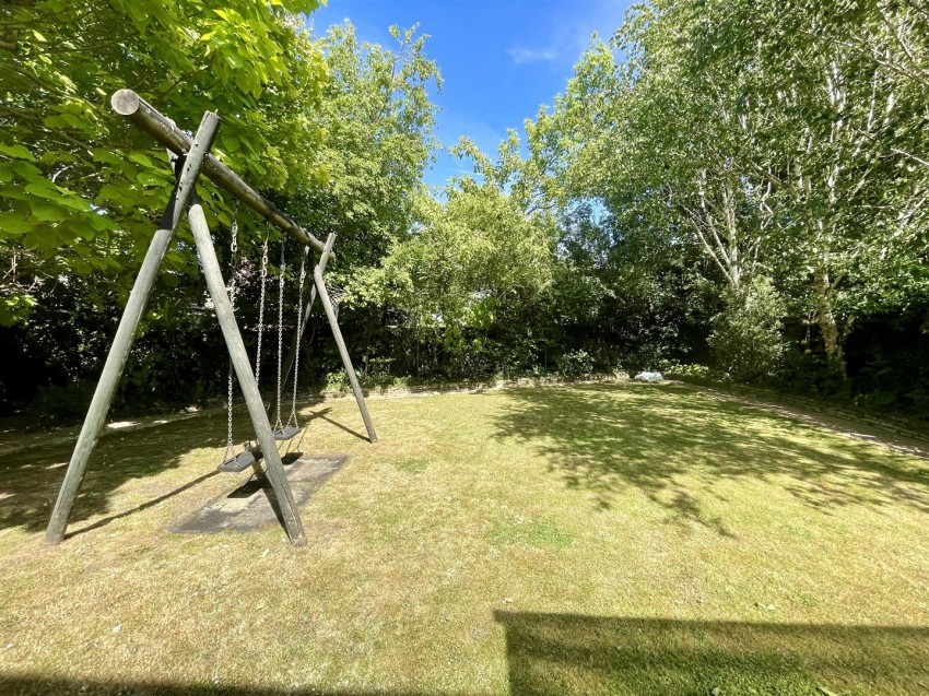 Images for Stanley Close, Wanborough, Swindon