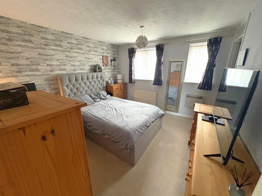 Images for Alveston Close, Westlea, Swindon