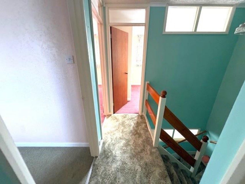 Images for Kingswood Avenue, Park North, Swindon