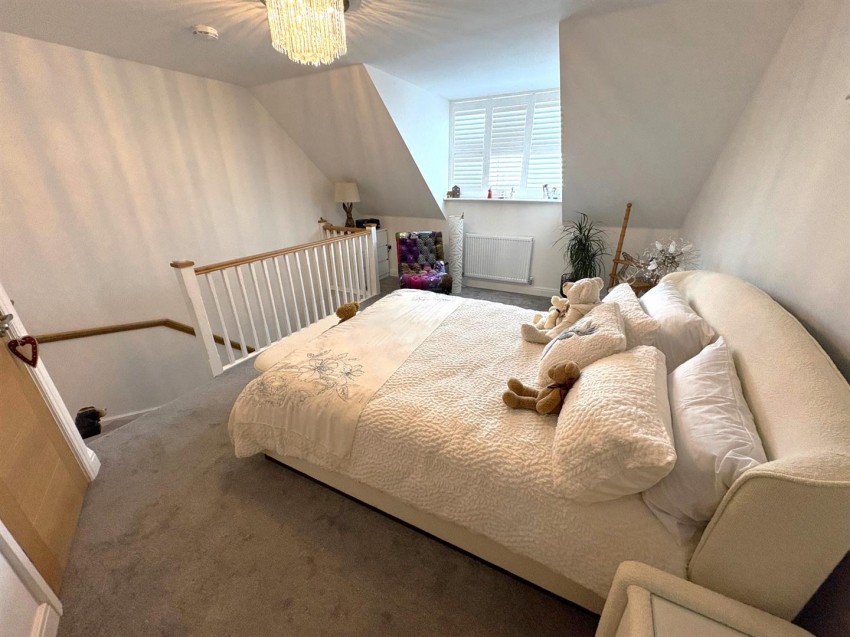 Images for New Dawn Place, Stratton, Swindon