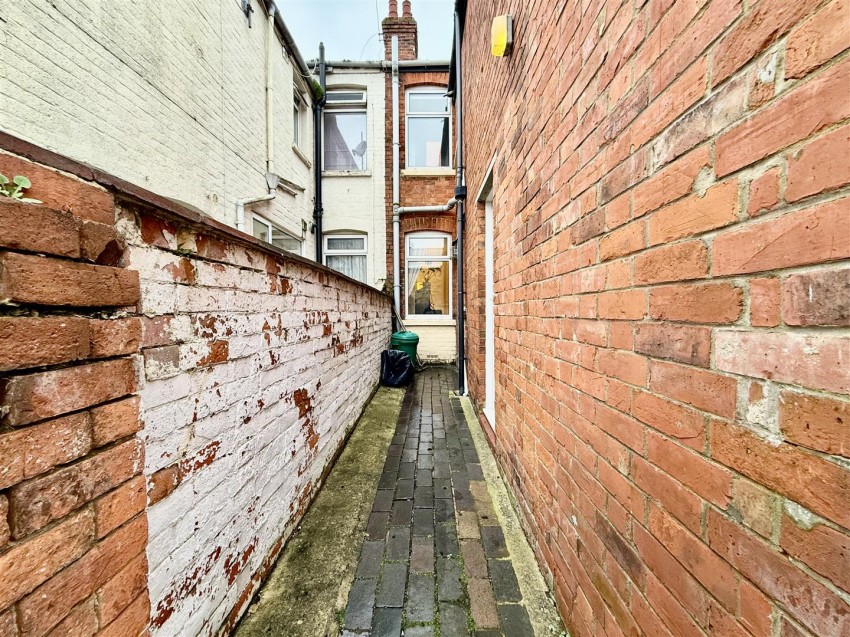 Images for Plymouth Street, Swindon