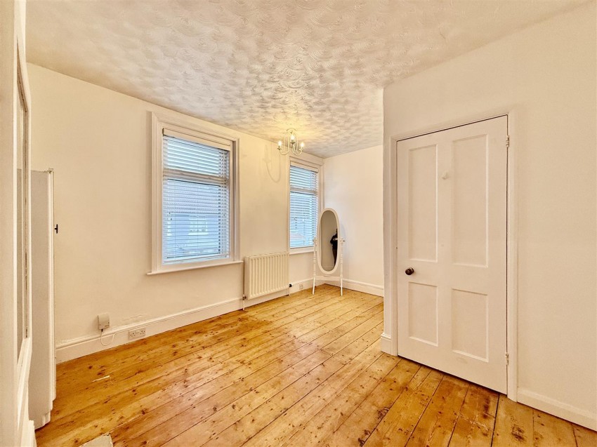 Images for Plymouth Street, Swindon