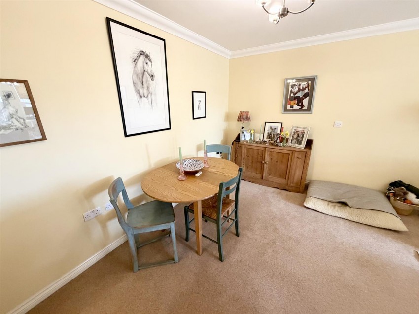 Images for Westlecot Road, Old Town, Swindon