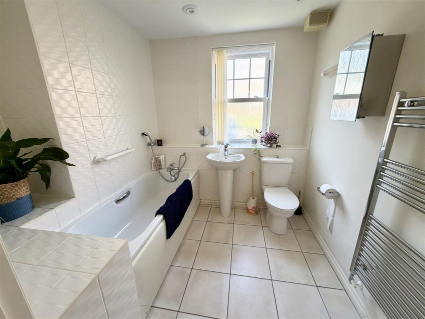 Images for Westlecot Road, Old Town, Swindon