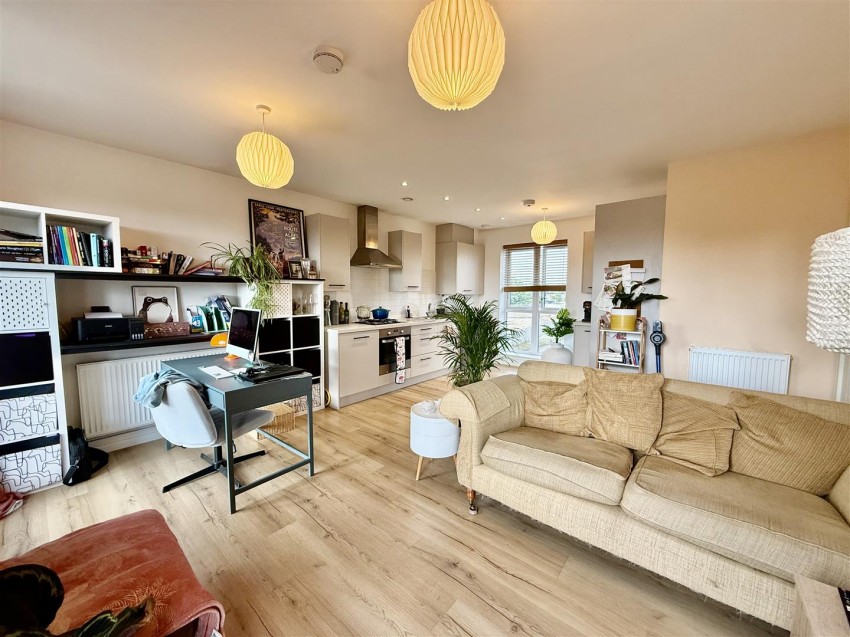 Images for Ginner Road, Swindon