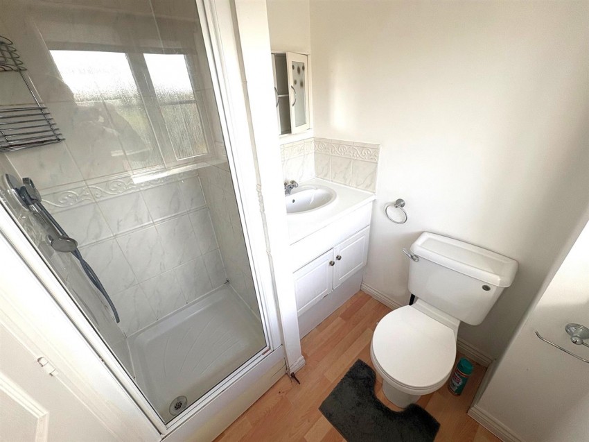 Images for Marsh Farm Lane, Swindon