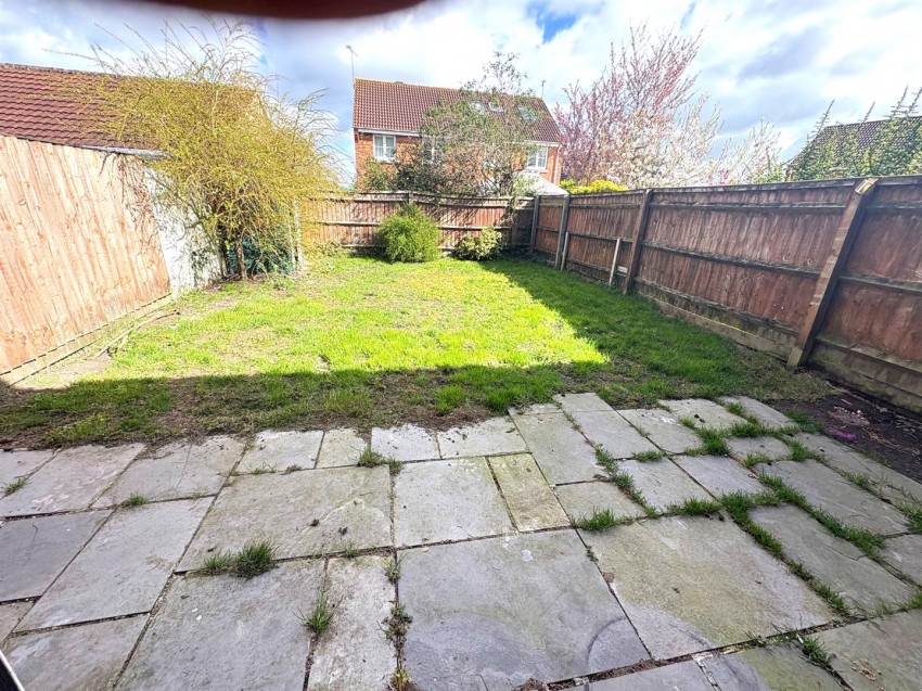 Images for Marsh Farm Lane, Swindon