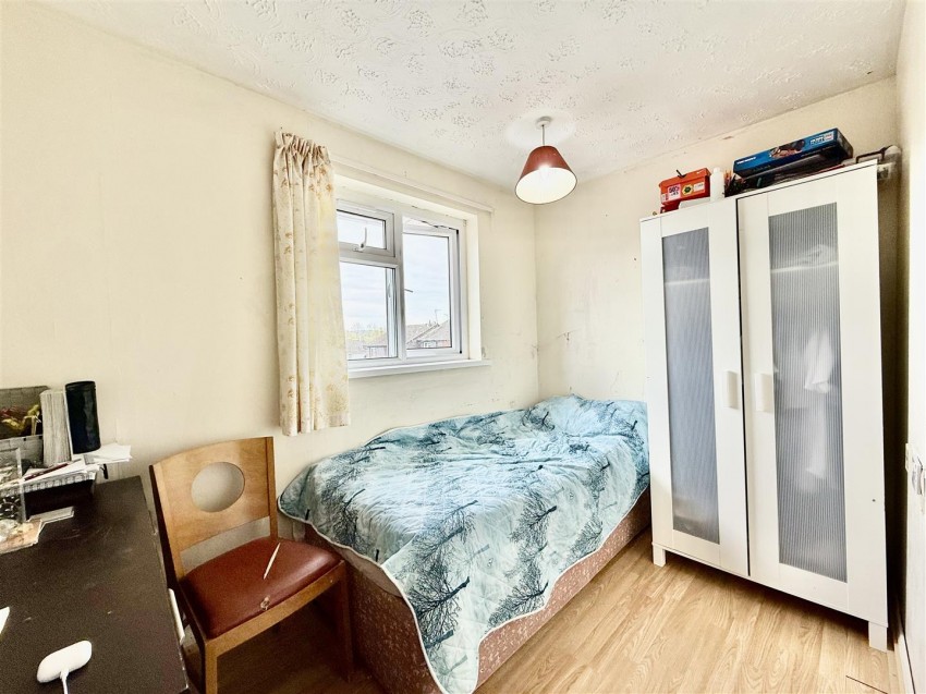 Images for Lambert Close, Freshbrook, Swindon