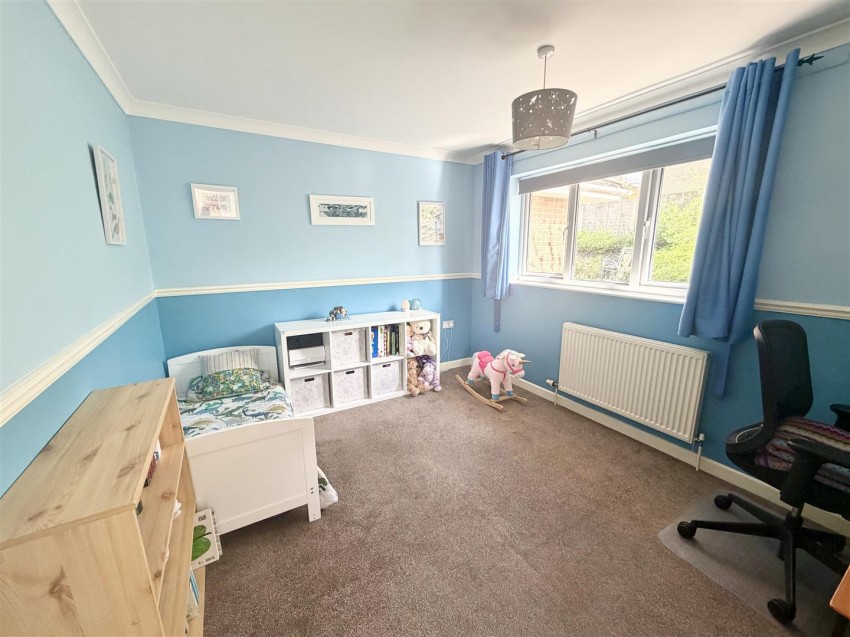 Images for Bankside, Old Town, Swindon