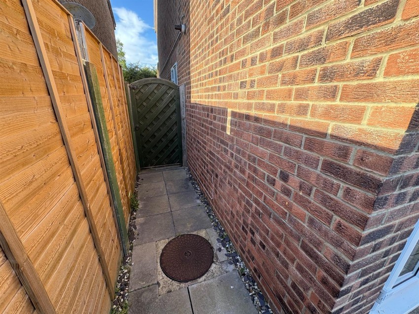 Images for Marjoram Road, Haydon Wick, Swindon