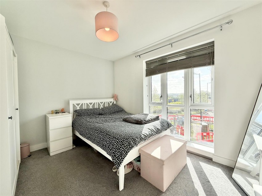 Images for Ginner Road, Swindon