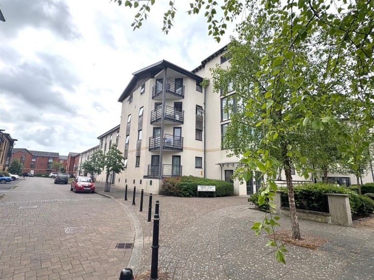 Rowan Court, Old Town