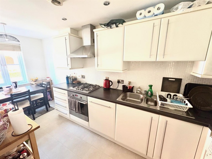 Images for Steeple View, Swindon