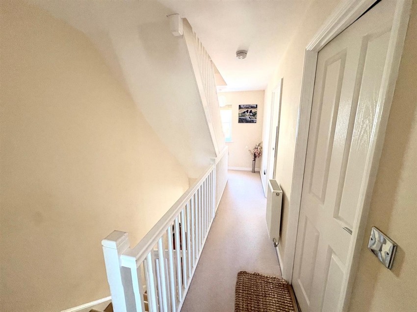 Images for Steeple View, Swindon