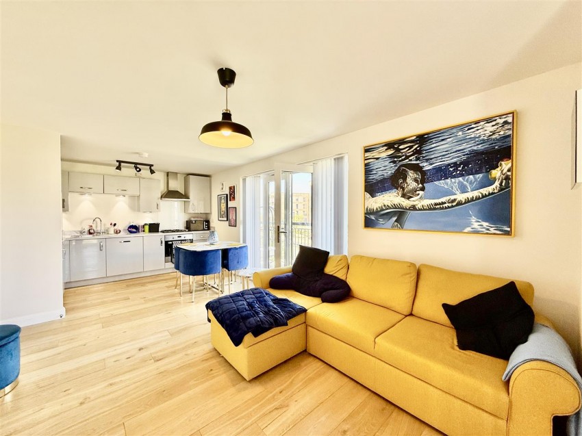 Images for Jenkins House, Beckett Strand