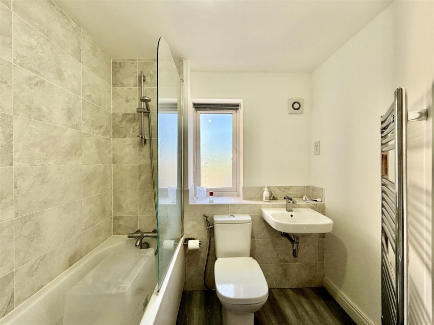 Images for New Dawn Place, Swindon