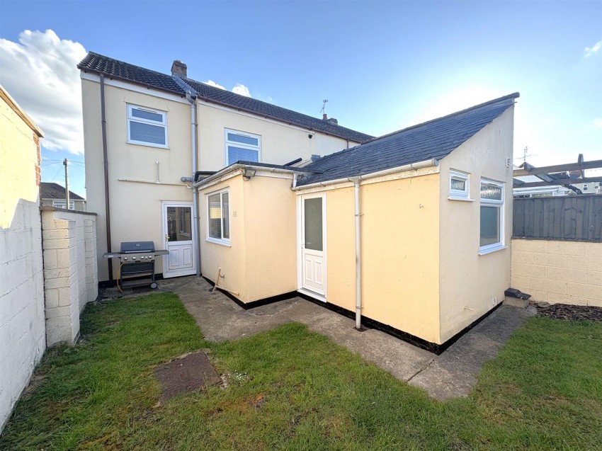 Images for Dores Road, Swindon