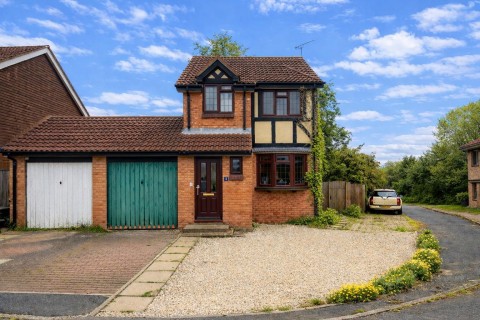 View Full Details for Haddon Close, Grange Park, Swindon