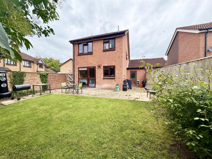 Images for Haddon Close, Grange Park, Swindon