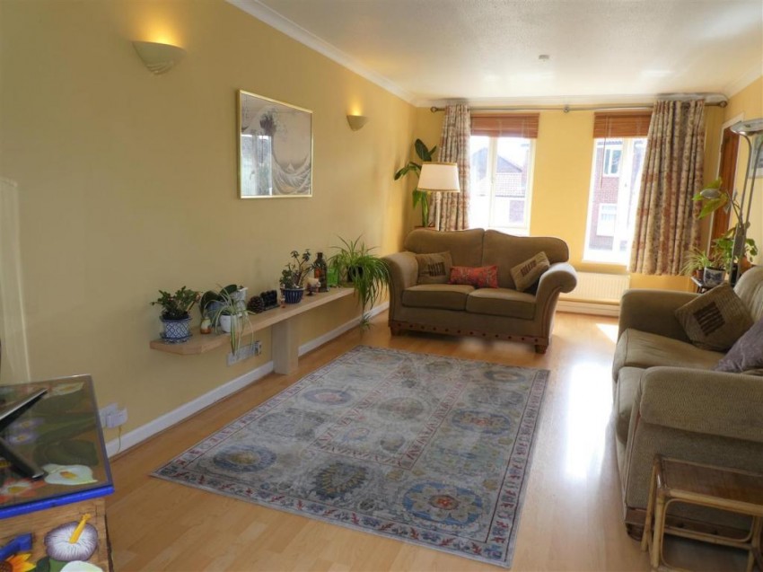 Images for Bosworth Road, Grange Park, Swindon