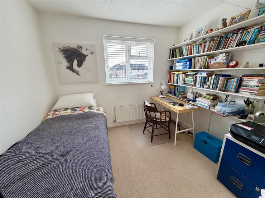 Images for Wagtail Close, Swindon