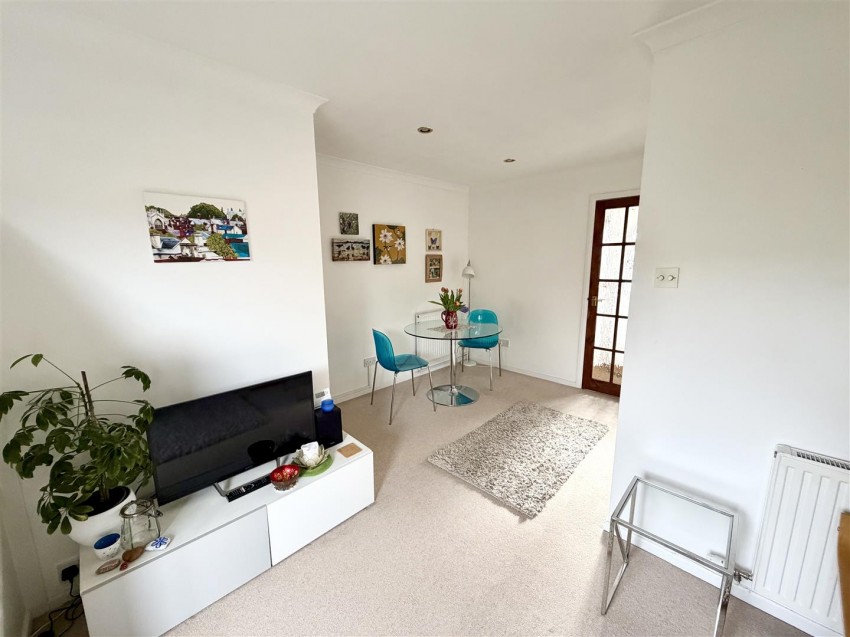 Images for Wagtail Close, Swindon
