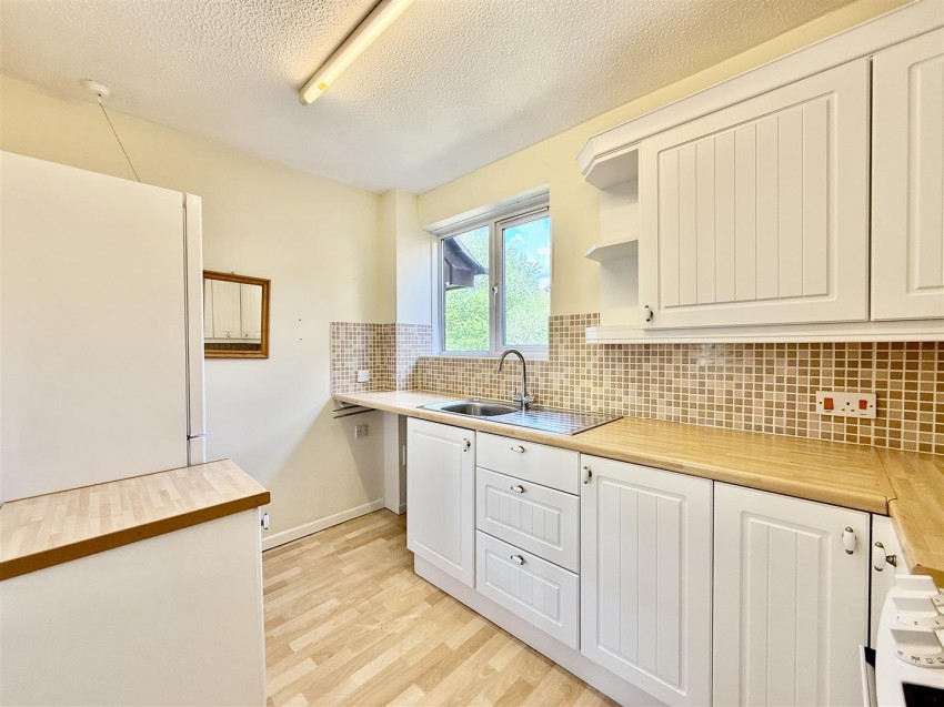 Images for Cirencester Court, Drove Road, Swindon