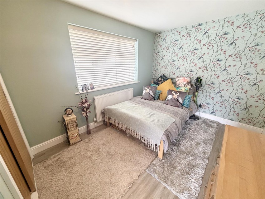 Images for Chestnut Springs, Lydiard Millicent, Swindon
