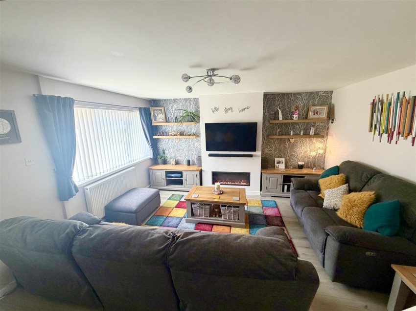 Images for Wainwright Close, Swindon