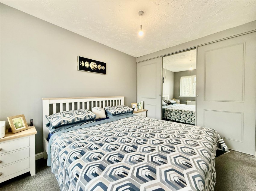 Images for Acorn Close, Eldene, Swindon