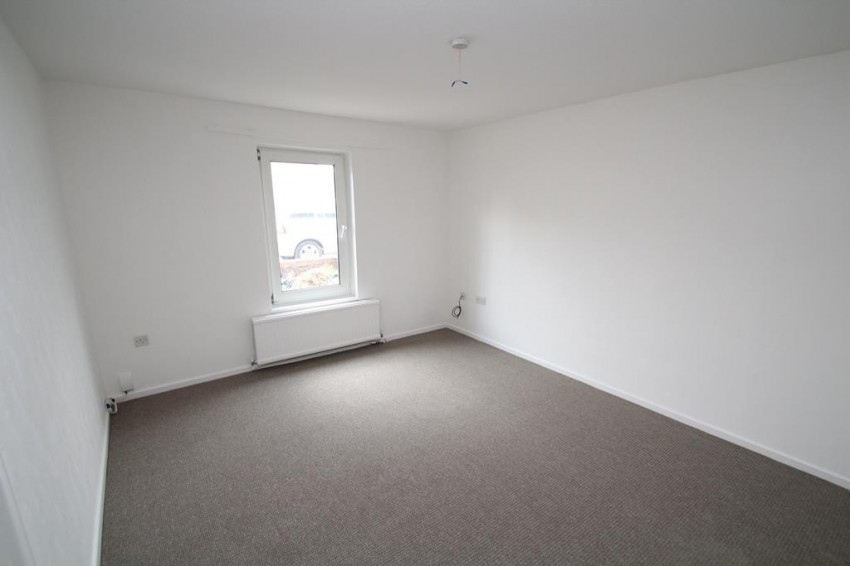 Images for Hinton Street, Gorse Hill, Swindon
