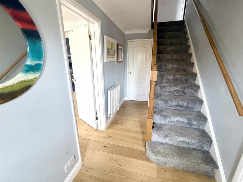 Images for Russley Close, Peatmoor, Swindon
