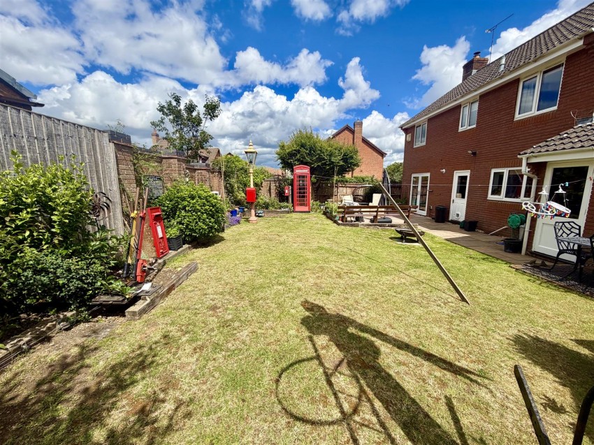 Images for Russley Close, Peatmoor, Swindon