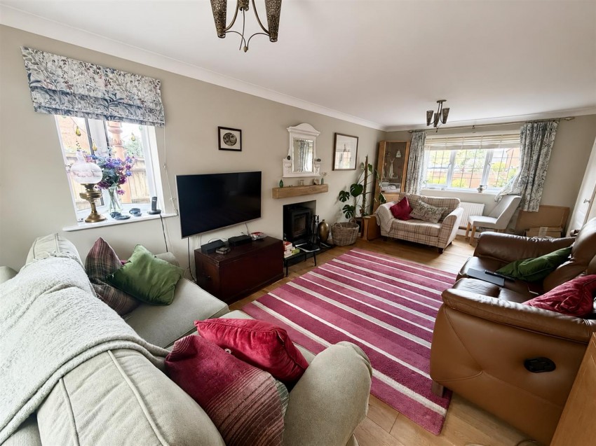 Images for Russley Close, Peatmoor, Swindon