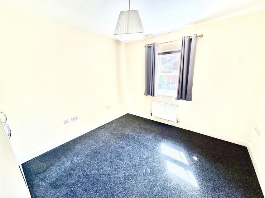 Images for Culverhouse Road, Swindon
