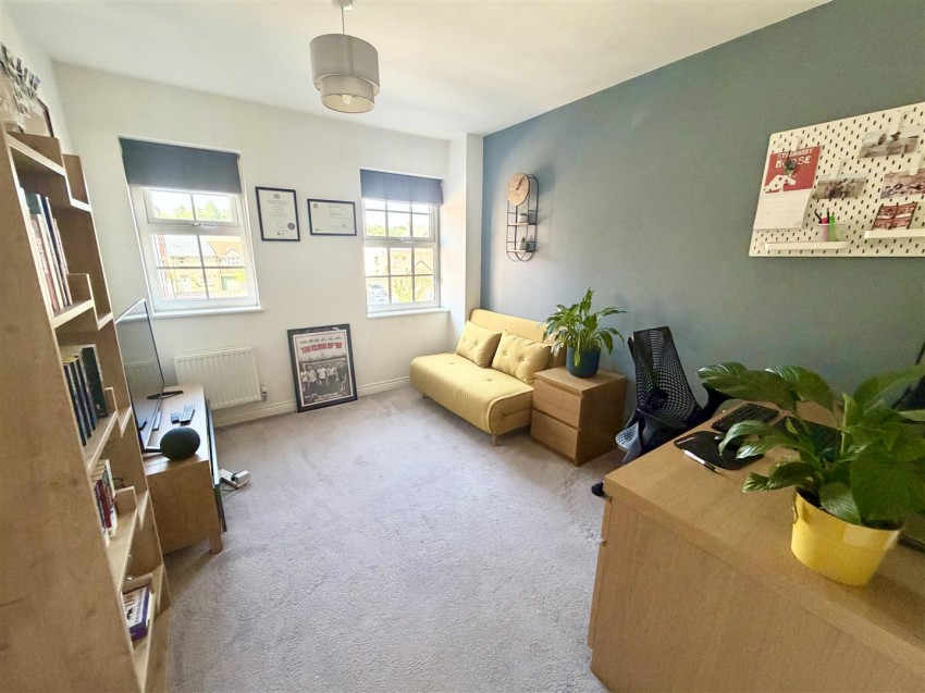 Images for Staldon Court, Wichestowe, Swindon