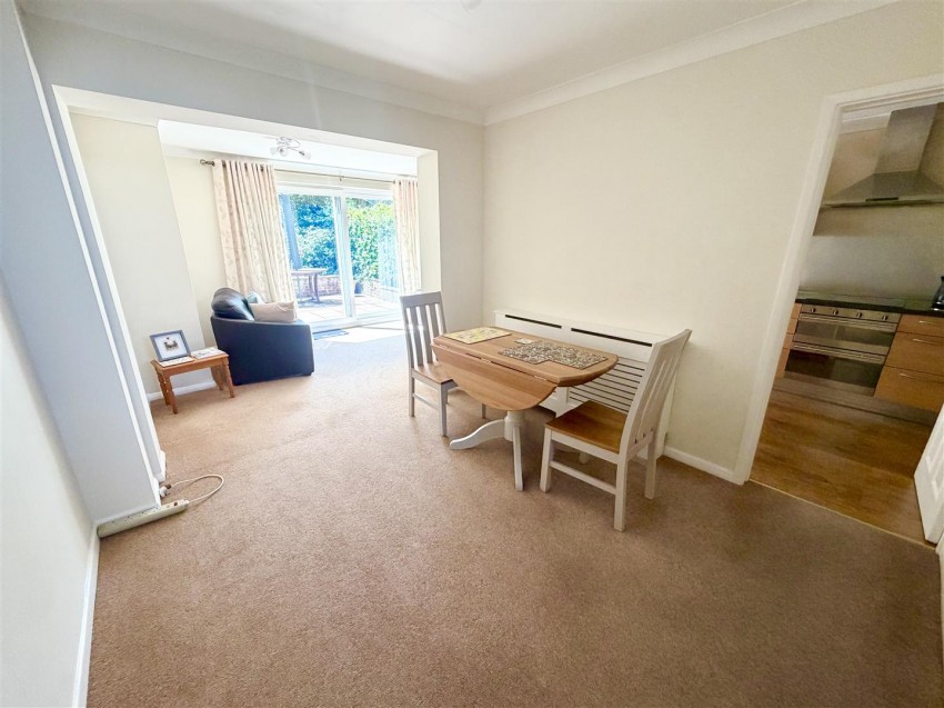 Images for Crane Furlong, Highworth, Swindon