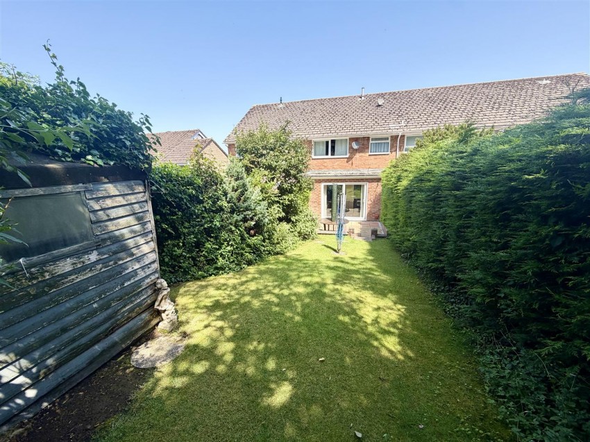 Images for Crane Furlong, Highworth, Swindon
