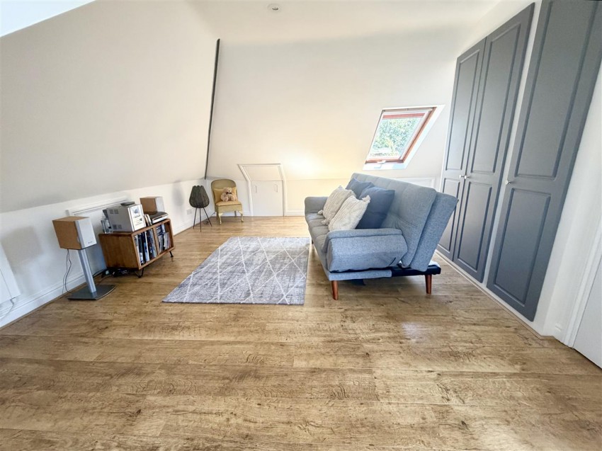 Images for Croft Road, Old Town, Swindon