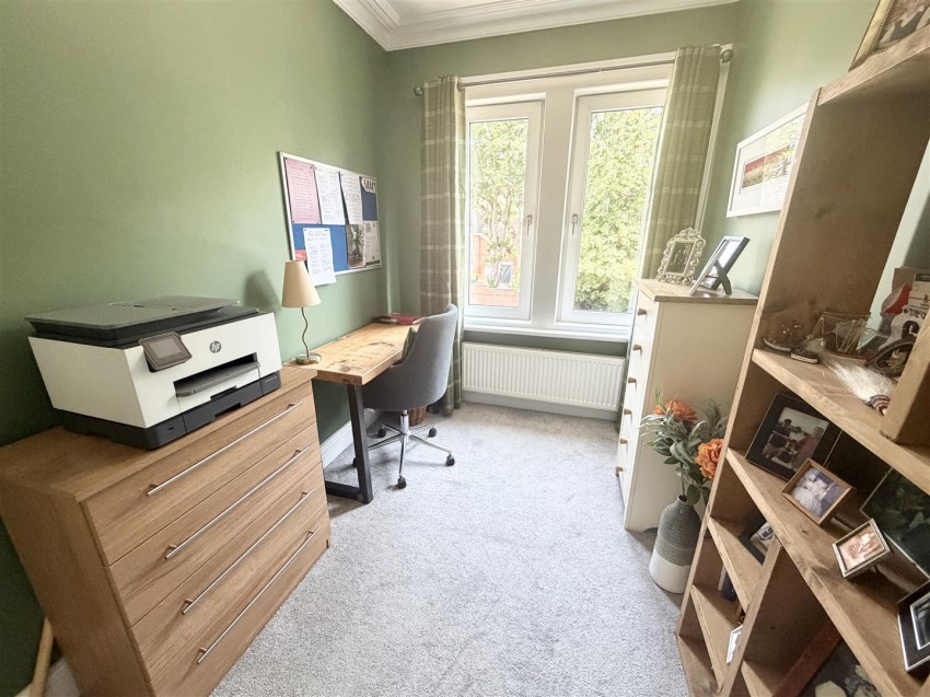 Images for Croft Road, Old Town, Swindon
