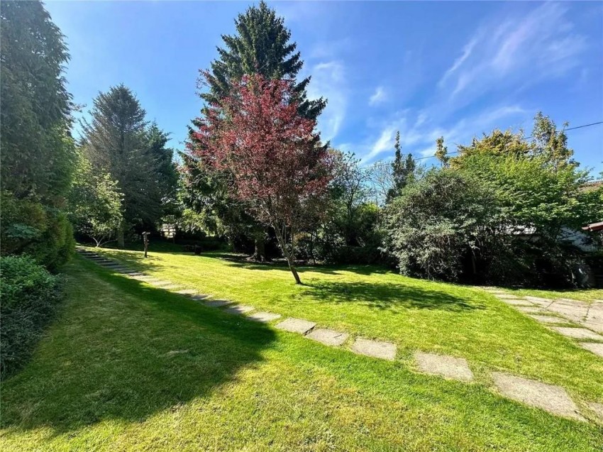 Images for Priors Hill, Wroughton, Swindon