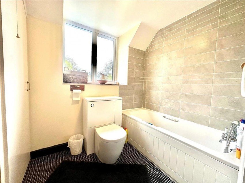 Images for Priors Hill, Wroughton, Swindon