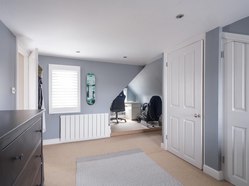 Images for Westlecot Road, Swindon