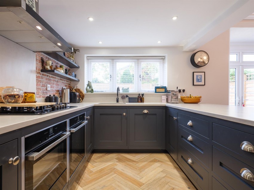 Images for Westlecot Road, Swindon